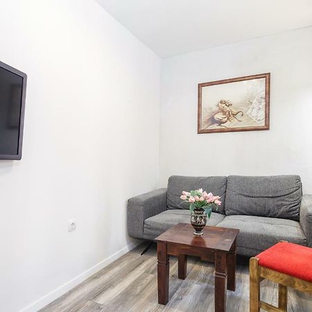 Stone Apartman Varos Split Bagian luar foto