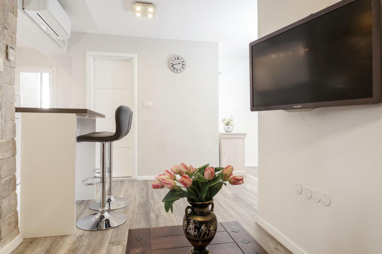 Stone Apartman Varos Split Bagian luar foto