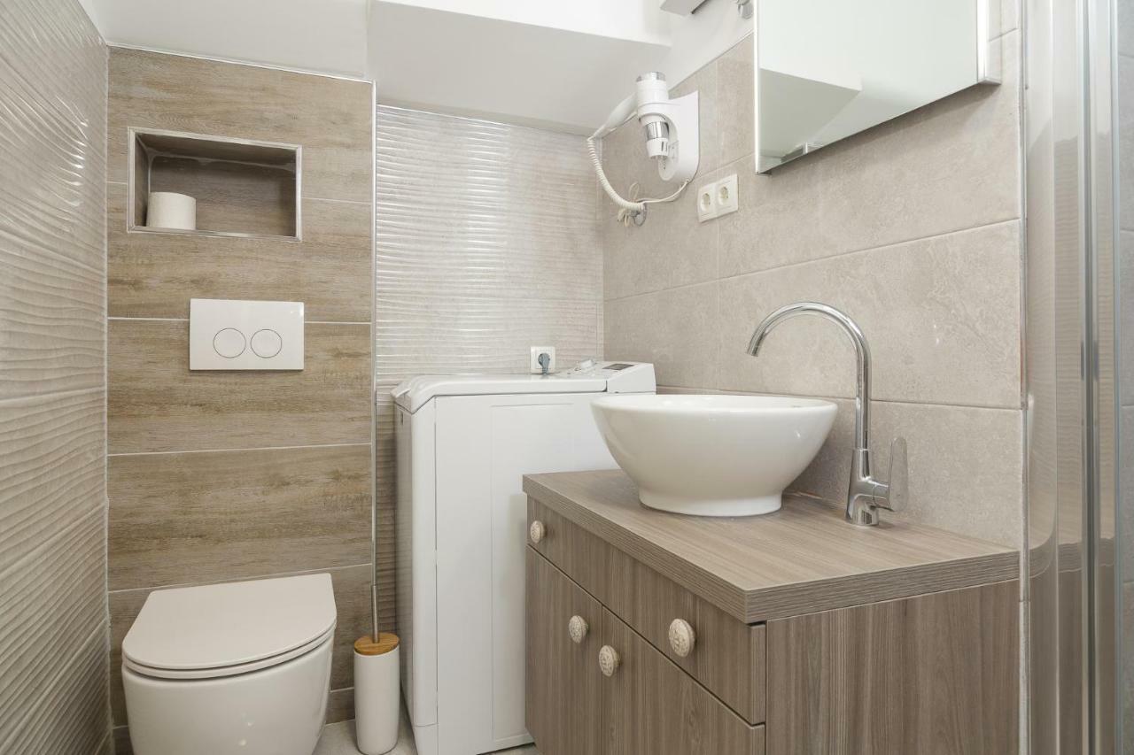 Stone Apartman Varos Split Bagian luar foto